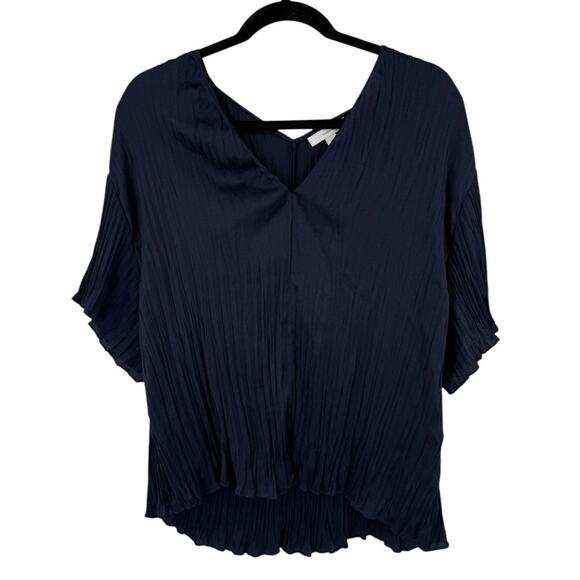 Vince top ruffled flutter sleeve crushed satin size Medium M - Picture 2 of 7